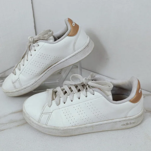 adidas gazelle silver green womens Adidas Womens Cloudfoam Advantage Shoes main image 0